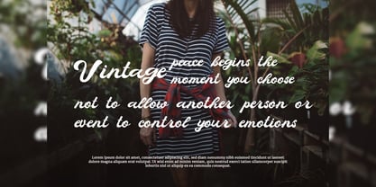 Quaty Heart Font Poster 8