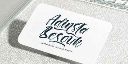 Rekont Laughin Font Poster 7