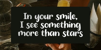 Camelia Samira Font Poster 3