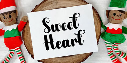 Hesalyn Script Font Poster 3