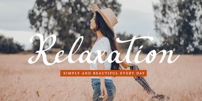 Avenleighna Font Poster 4