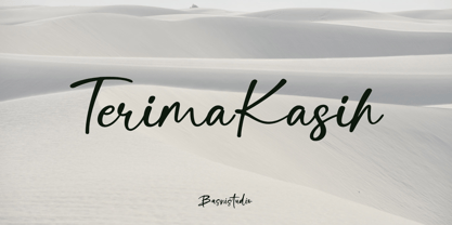 Sallamah Font Poster 12