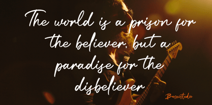 Austrian Cinamone Font Poster 4