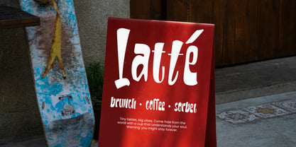 Praxielle Font Poster 4