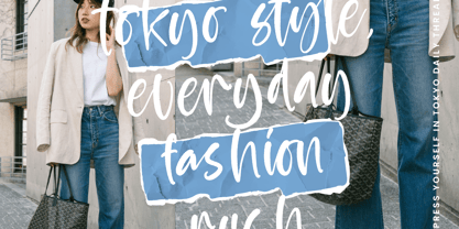 Apricot Bubbles Font Poster 11