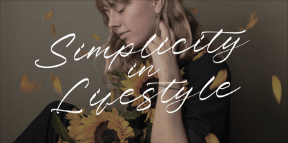 Pharellia Redusha Font Poster 6