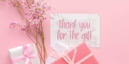 Aston Sofianty Font Poster 5