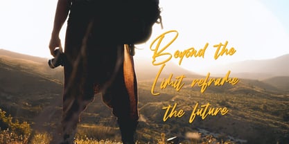 Falcon Harfing Font Poster 3