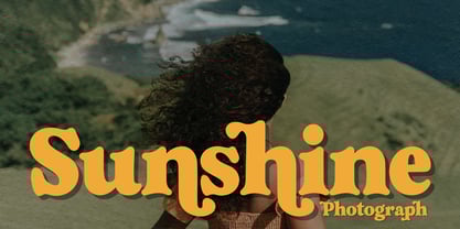 Beach Breaker Font Poster 2