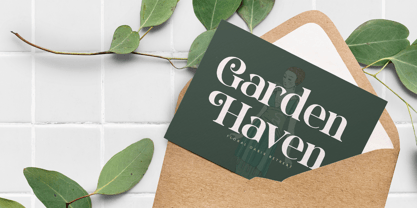 Majesty Goldera Font Poster 5