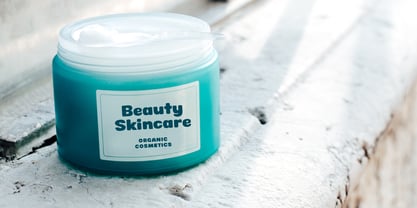 Milky Moringa Font Poster 9