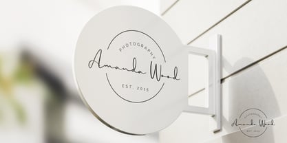 Gianinos Font Poster 8