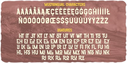 Santa Moniuz Font Poster 6