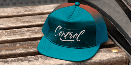 Beachit Font Poster 4