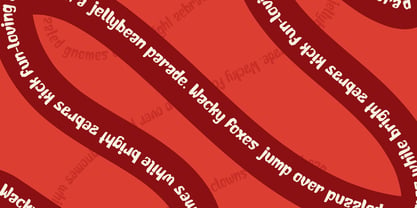 Giggle Toomi Font Poster 2