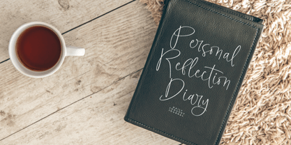 Hanters Maroon Font Poster 5