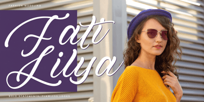 Sound Vinyls Font Poster 5