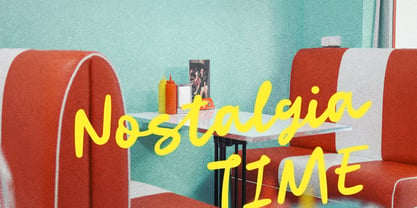 Absolutely Darling Font Poster 8