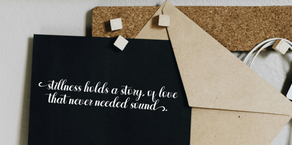 Hollique Font Poster 3