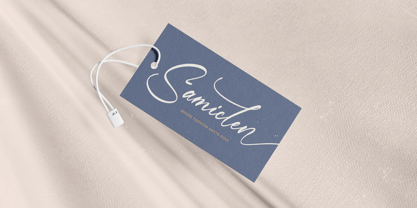 Heartin Daniela Font Poster 11