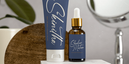 Heartin Daniela Font Poster 8