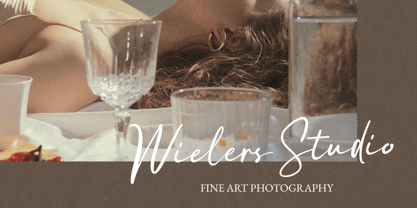 Xupeline Script Font Poster 4