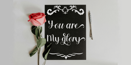 Lunarelle Font Poster 5
