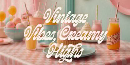 Thiquila Font Poster 2