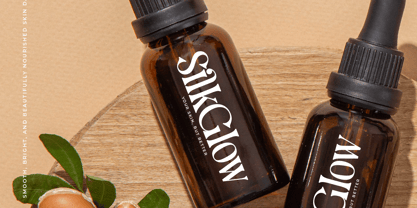 Mequnch Font Poster 3