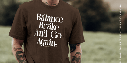 Mequnch Font Poster 4