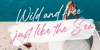 Mallorie Font Poster 3