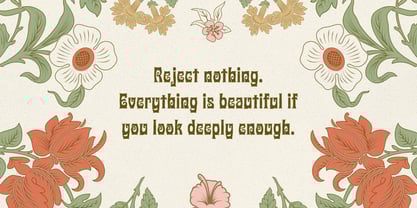 Fleur Royale Font Poster 5