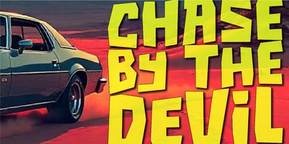 Freak Beast Font Poster 4