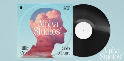 Giloste Font Poster 4