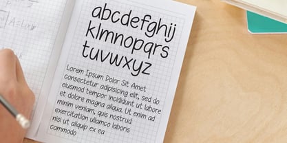 Snappy Child Font Poster 7