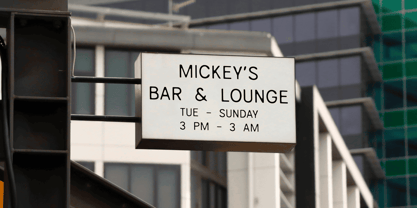 Campeno Blur Font Poster 3