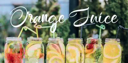 Fresh Tune Font Poster 2