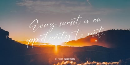 Winter Raya Font Poster 6