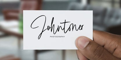 Mashaski Signature Font Poster 4