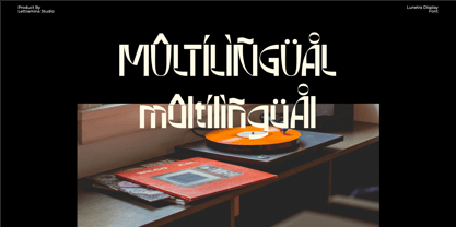 Lunetra Font Poster 10