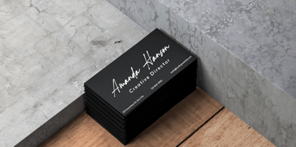 Hunthelir Souther Font Poster 7