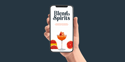 Royalti Cindles Font Poster 10