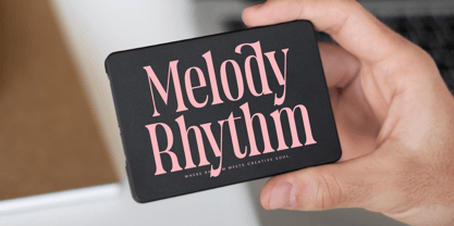 Holiday Foreste Font Poster 12