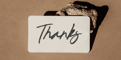 Busted Horizon Font Poster 7