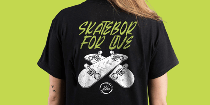 Beasty Strength Font Poster 8