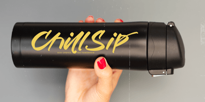 Hustle Graffiti Font Poster 11