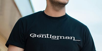 Astonia Eleganty Font Poster 7