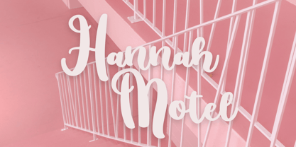 Halista Font Poster 4