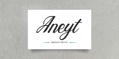 VintageRegal Font Poster 12