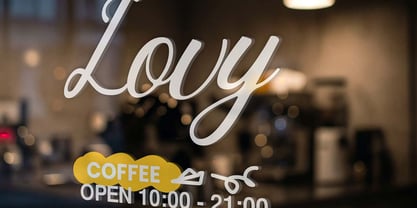 VintageRegal Font Poster 9